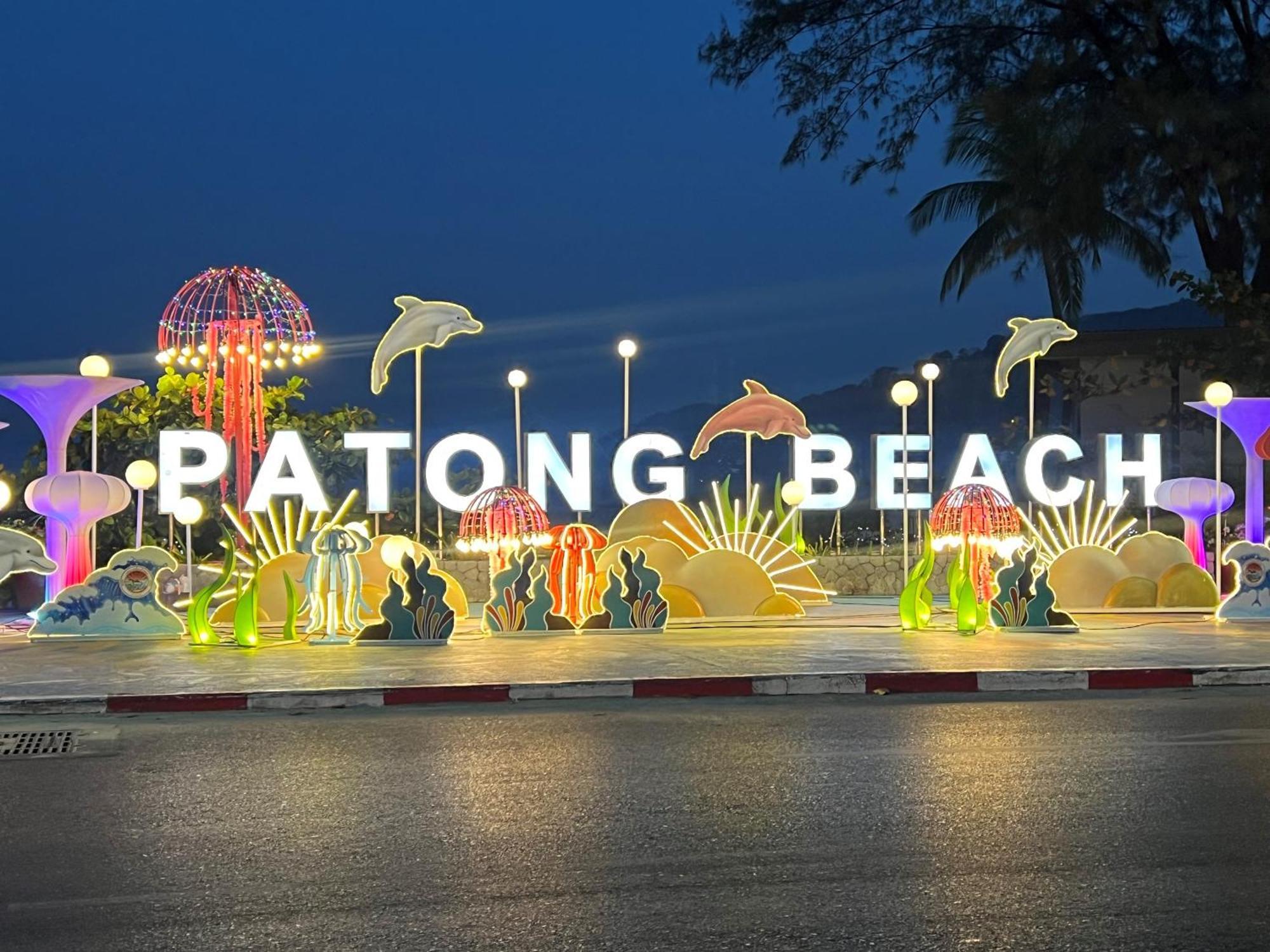 Private Modern Apartments By Patong Vacation Rentals Located In The Heart Of Patong, Walking Distance To The Beach, Kitchen, Private Bathroom, Seating Area, 65" Smart Tv With Free Wifi Экстерьер фото